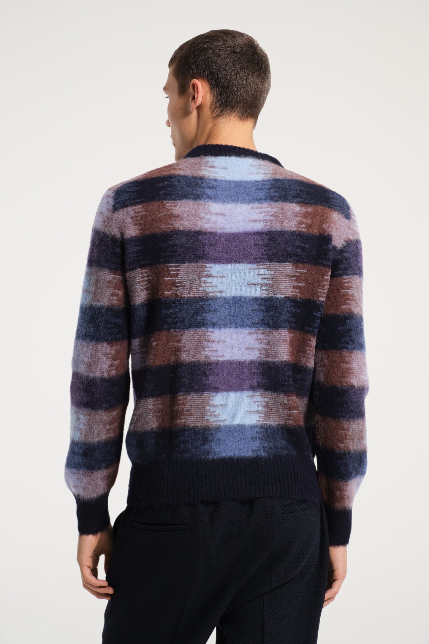 CHECK MOTIF CREW NECK IN WOOL