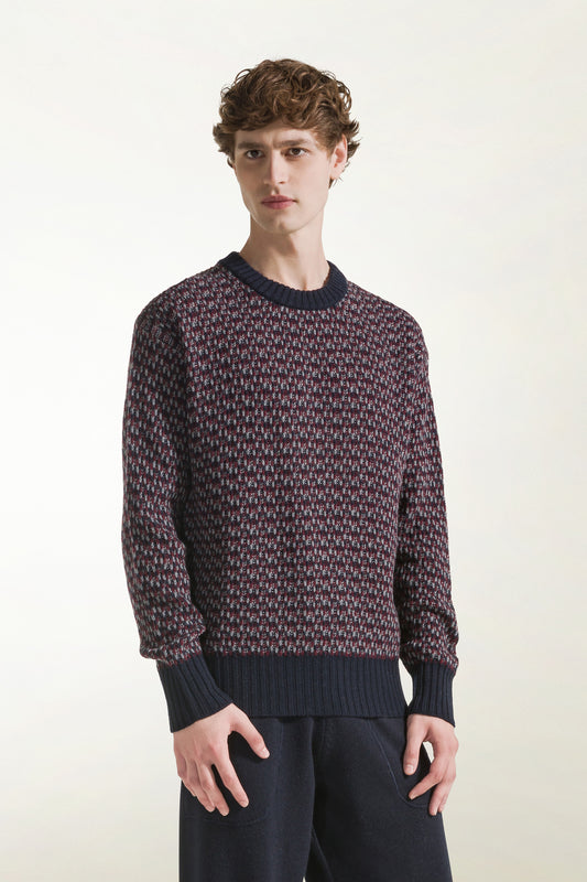 Girocollo in lana sui toni del bordeaux