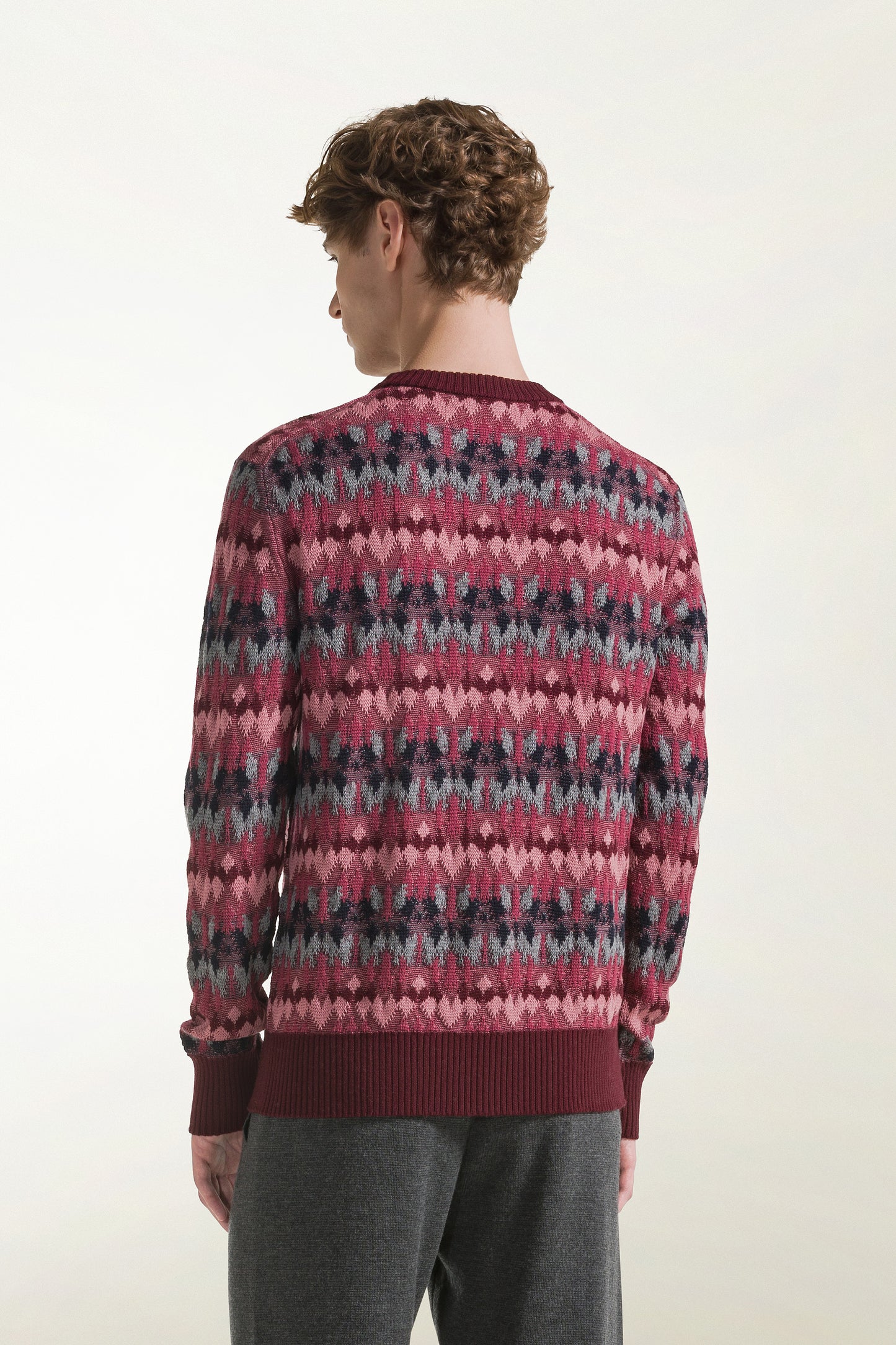 Maglione fantasia rosa e grigio