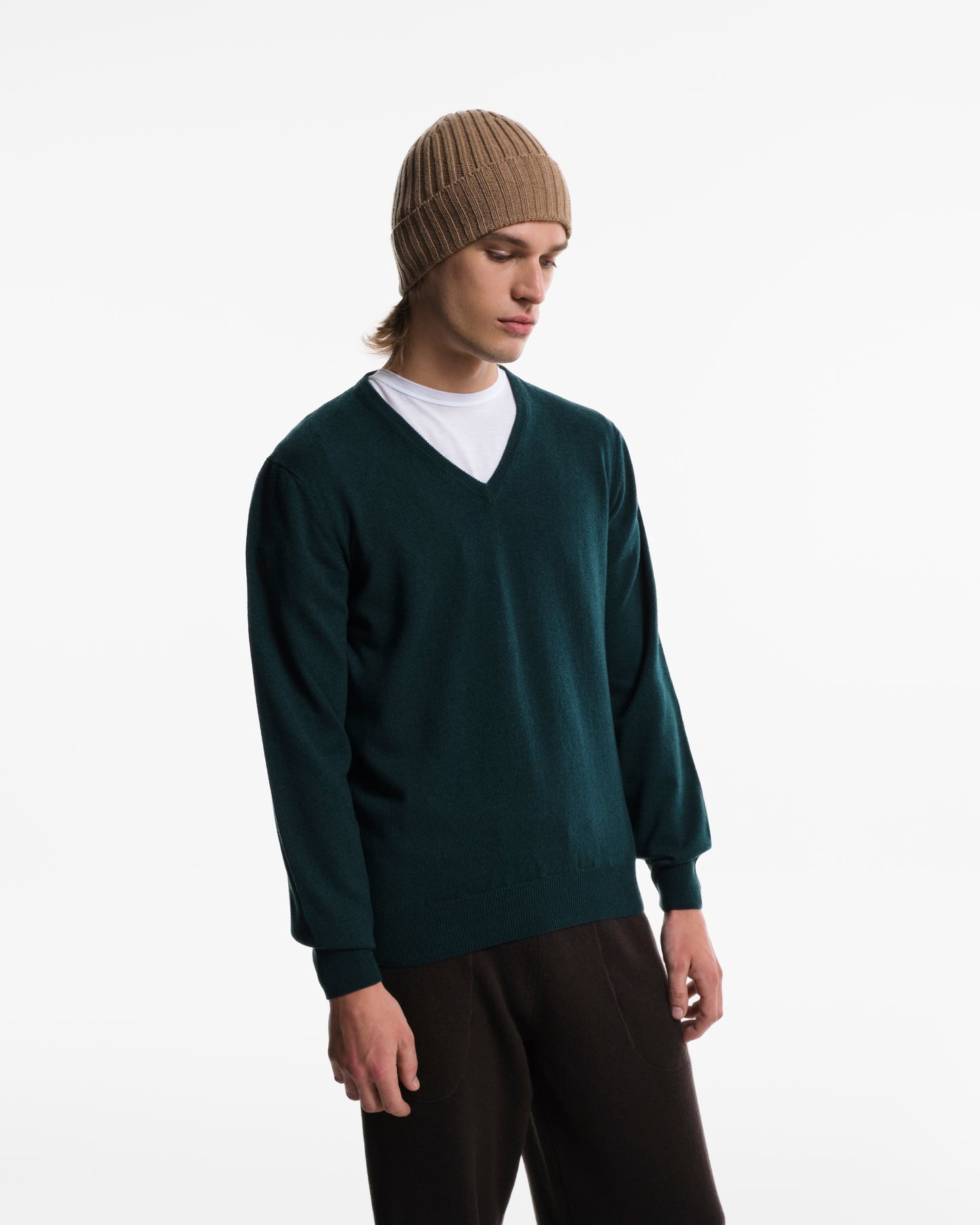 Scollo a V in puro Cashmere verde