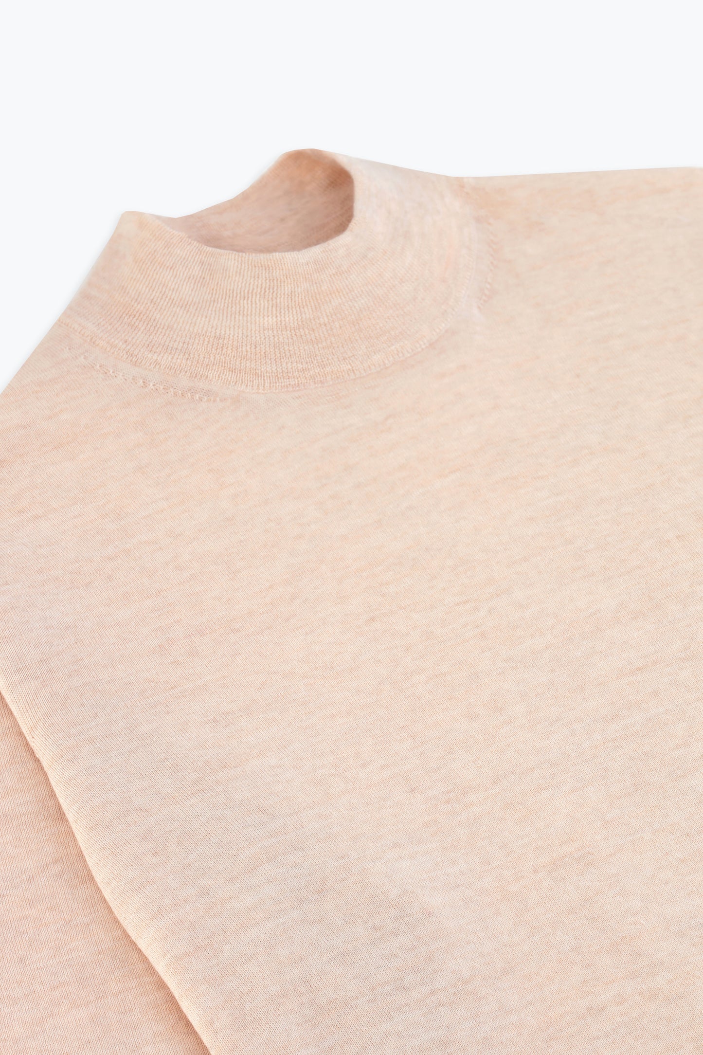 TURTLENECK IN NATURAL WOOL