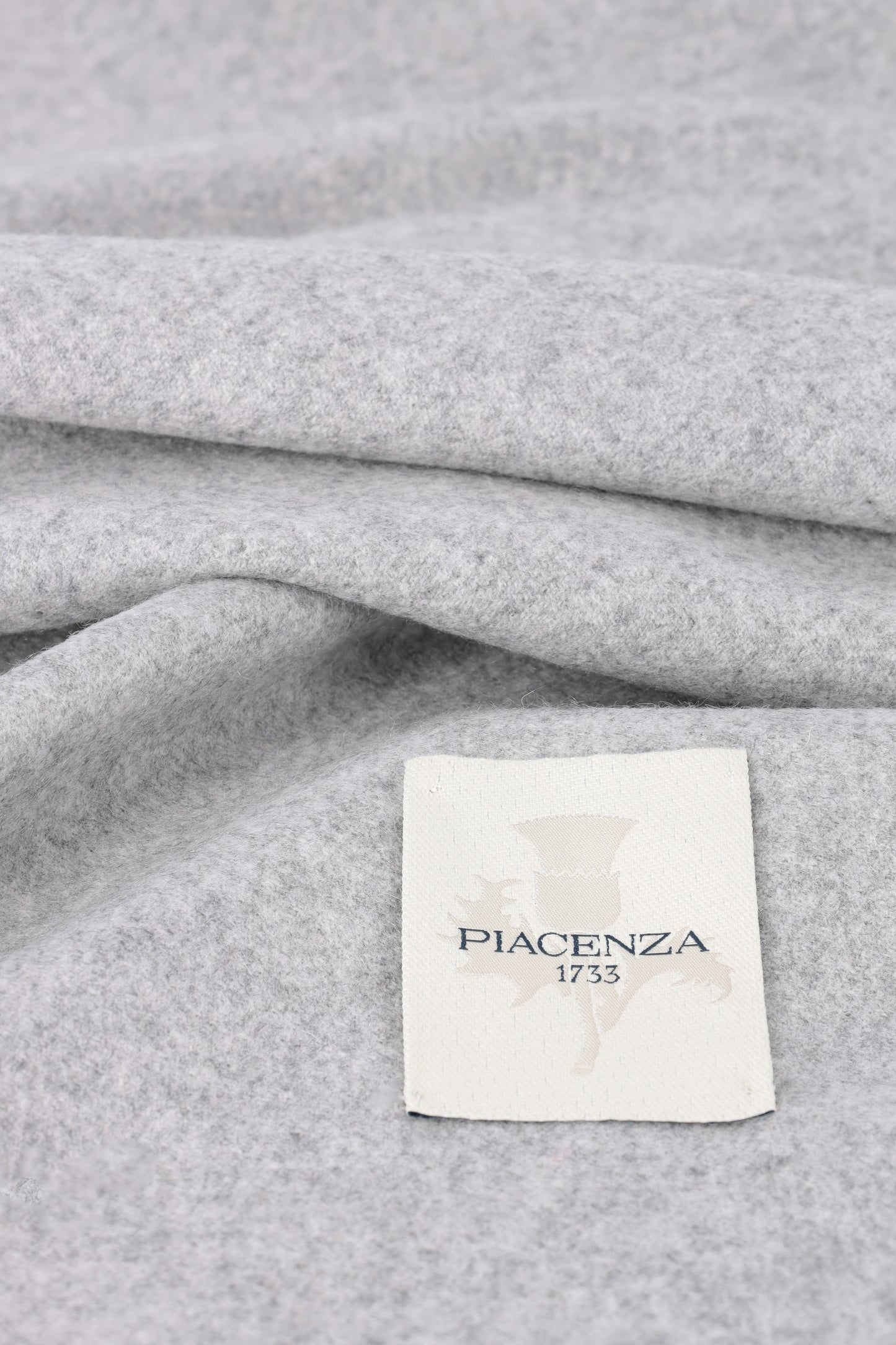 AETERNUM MELANGE GRAY