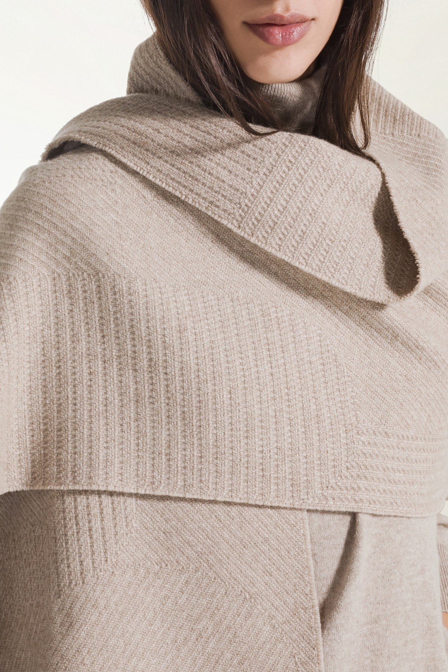 Cashmere and Qiviuk woven scarf