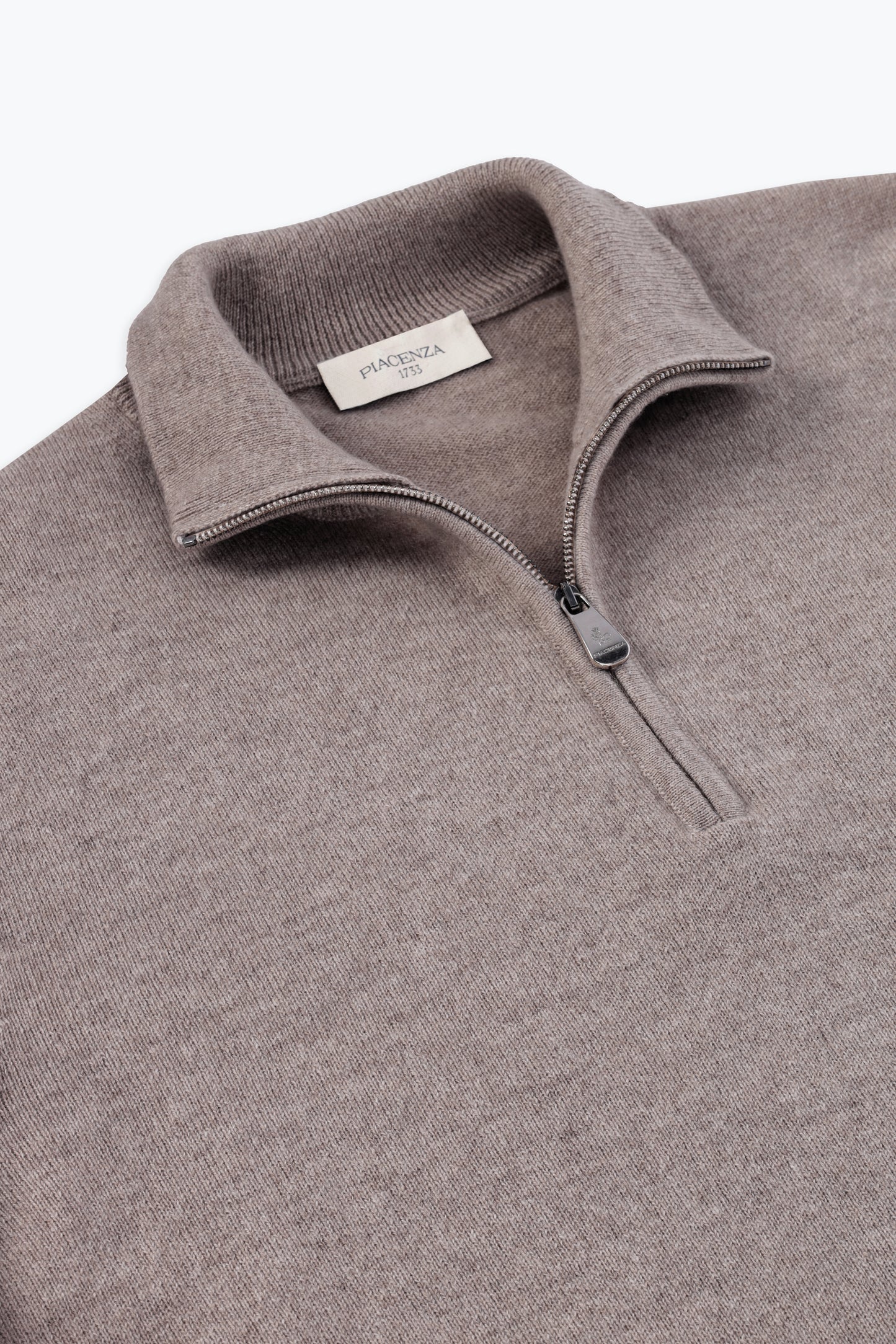 HAZELNUT ZIP TURTLENECK