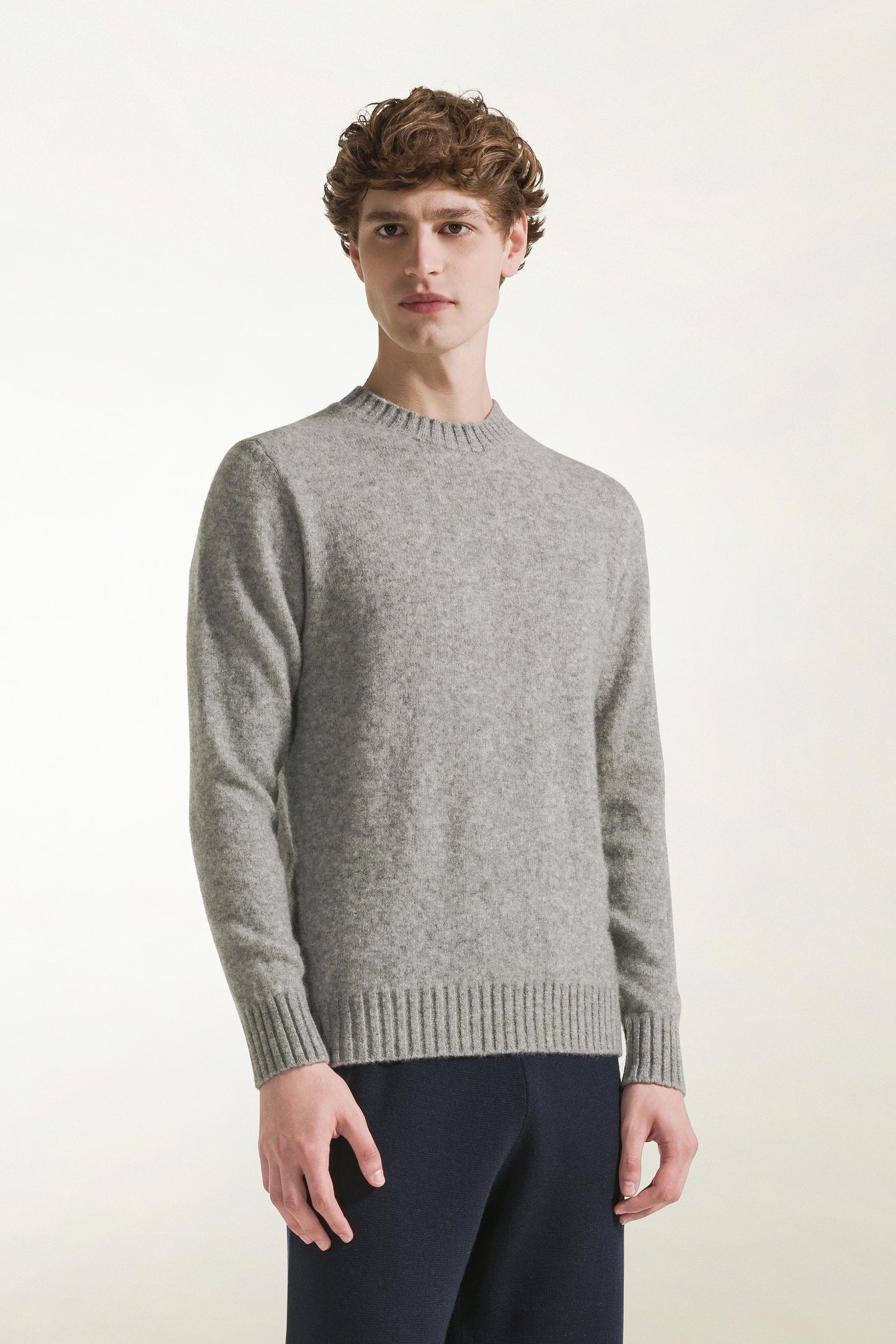 Light grey cashmere and silk crewneck