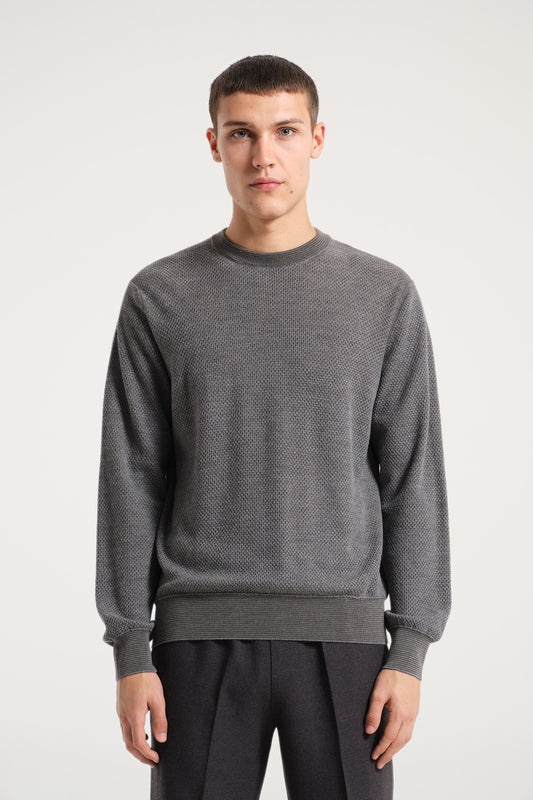 GRAY CREW NECK