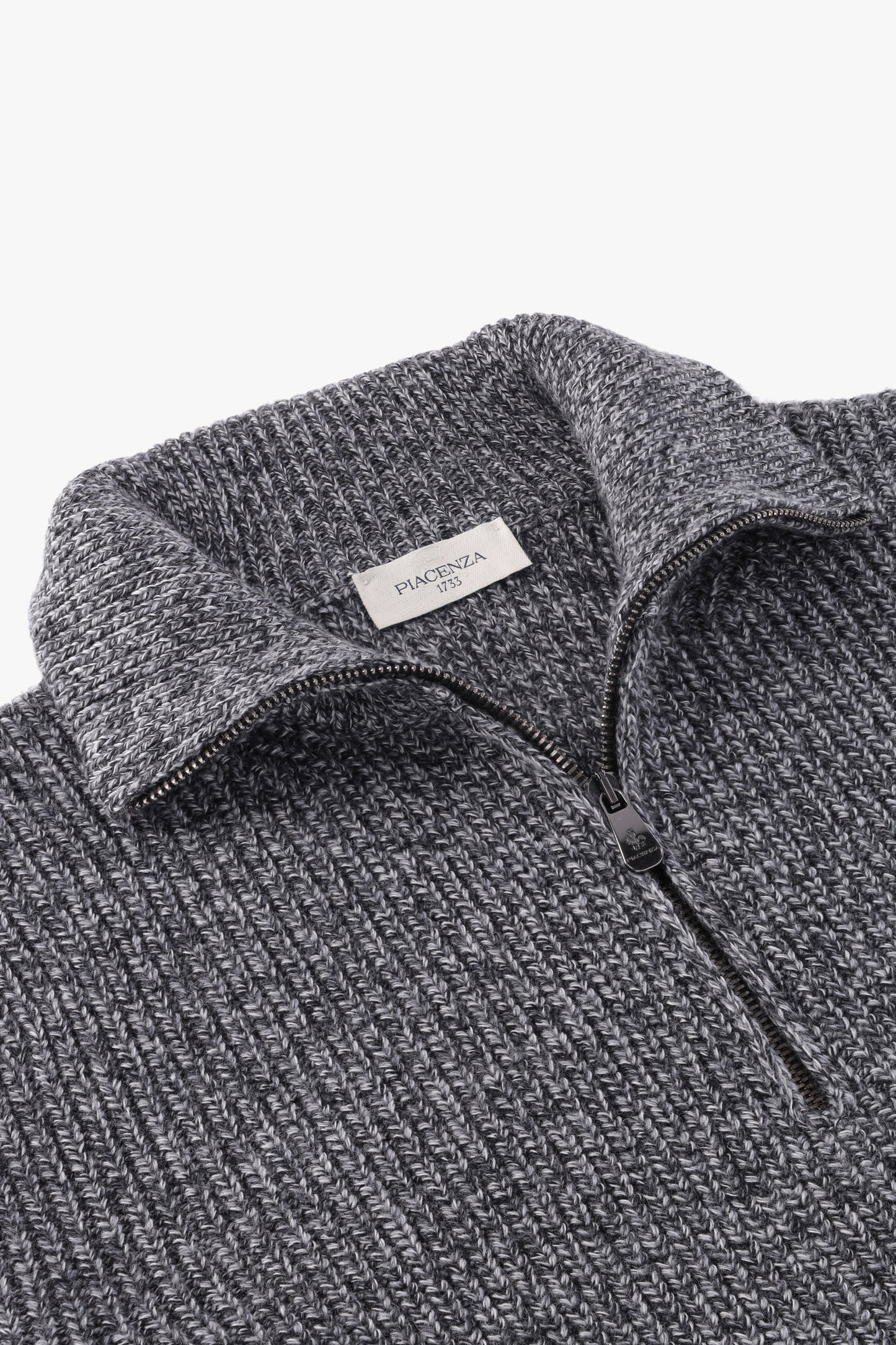 GRAY WOOL ZIP-UP TURTLENECK