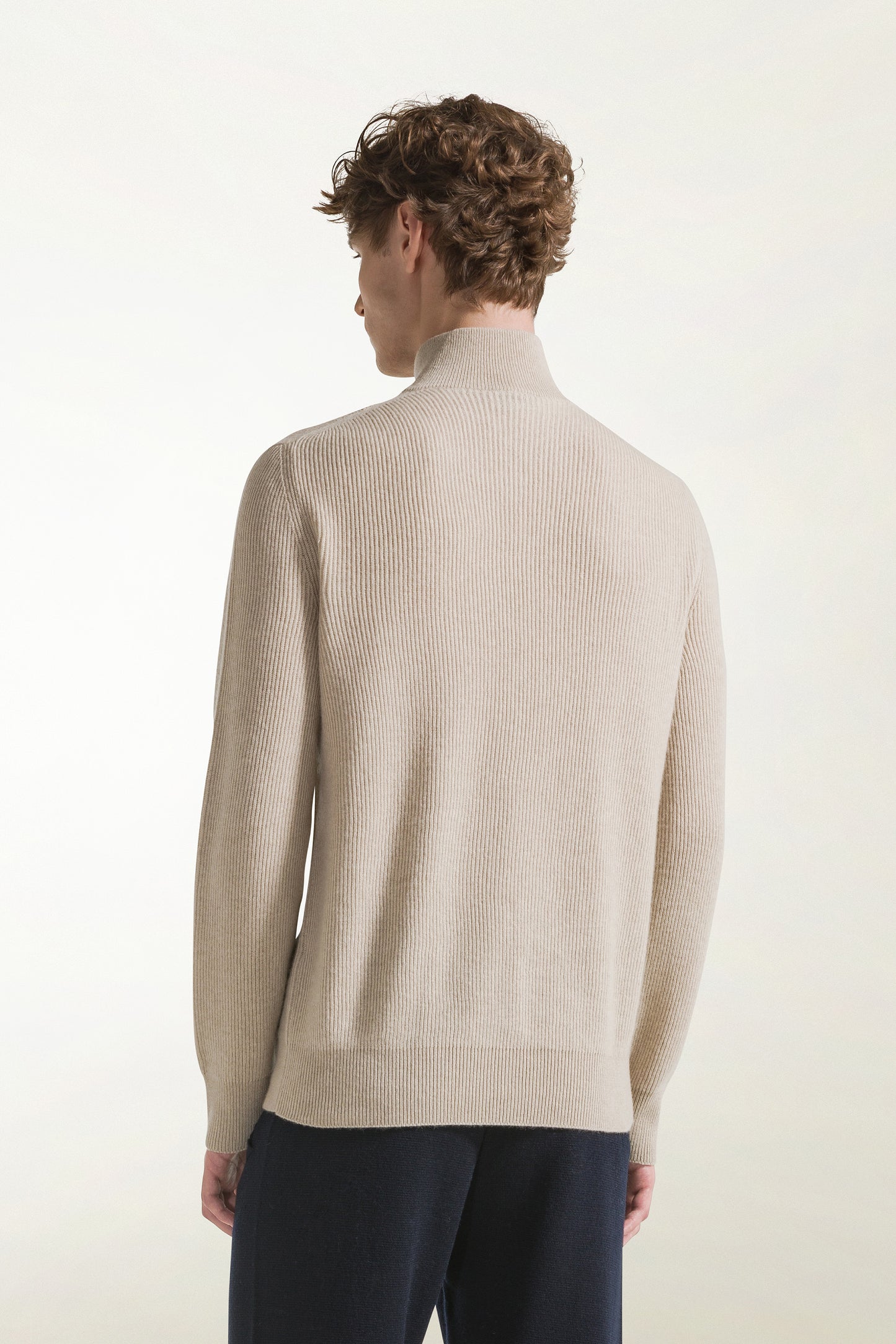 Natural cashmere zip-up turtleneck