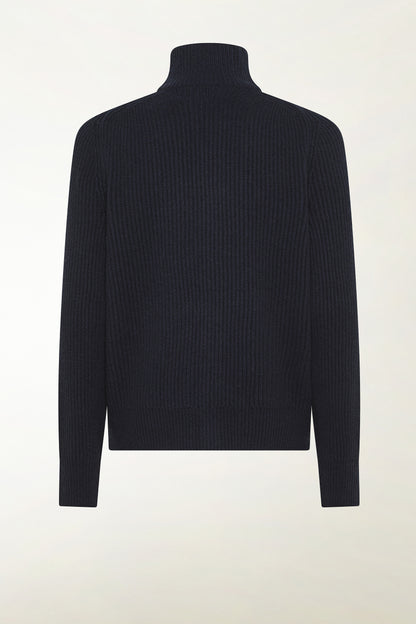 Blue cashmere crewneck