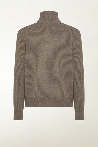 Hazelnut cashmere crewneck