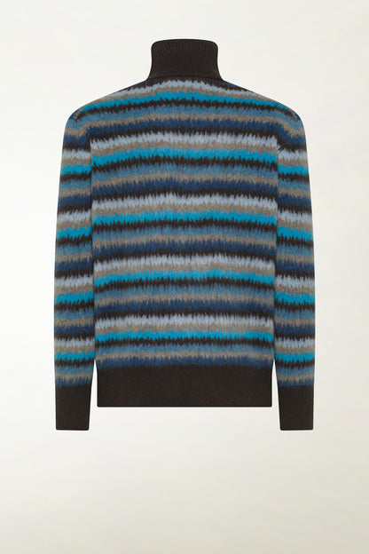 Multicolored striped turtleneck