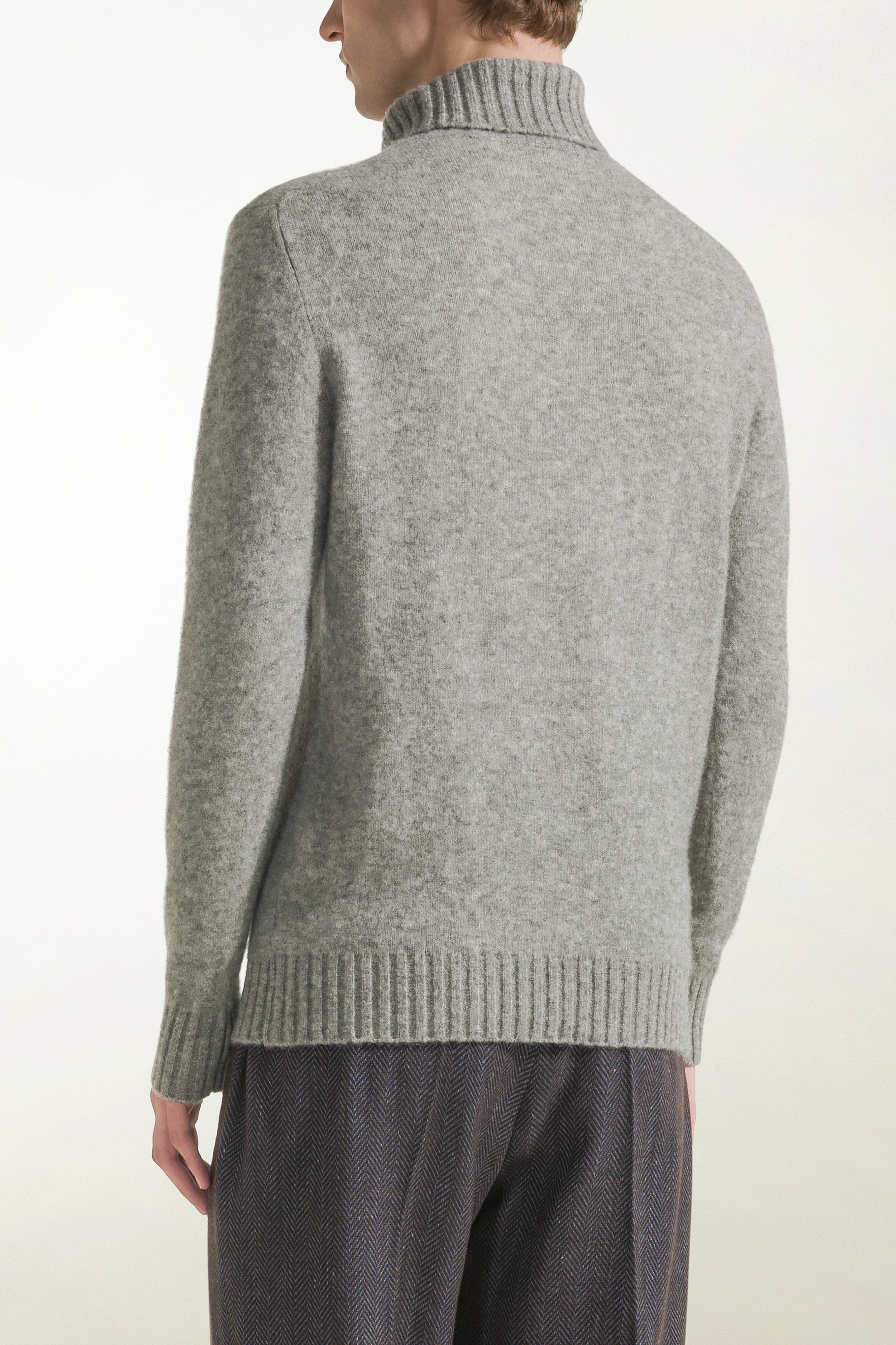 Light gray cashmere and silk turtleneck | PIACENZA 1733