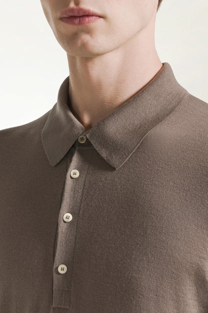 Lightweight polo shirt in hazelnut-colored merino wool | PIACENZA 1733
