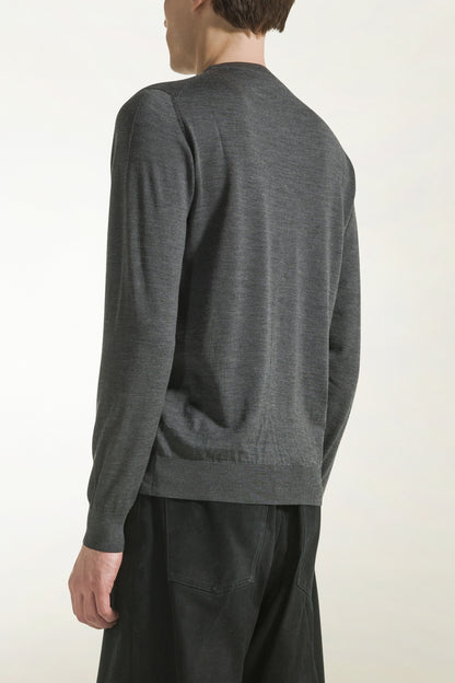 Lightweight crewneck in anthracite-colored merino wool | PIACENZA 1733