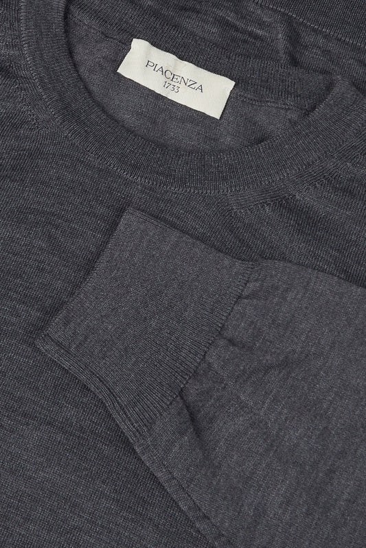 Lightweight crewneck in anthracite-colored merino wool - Men's Merino Wool Knitwear | PIACENZA 1733
