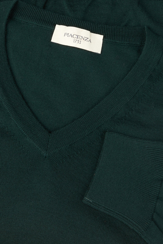 Lightweight V-neck sweater in dark green merino wool - Iconic | PIACENZA 1733