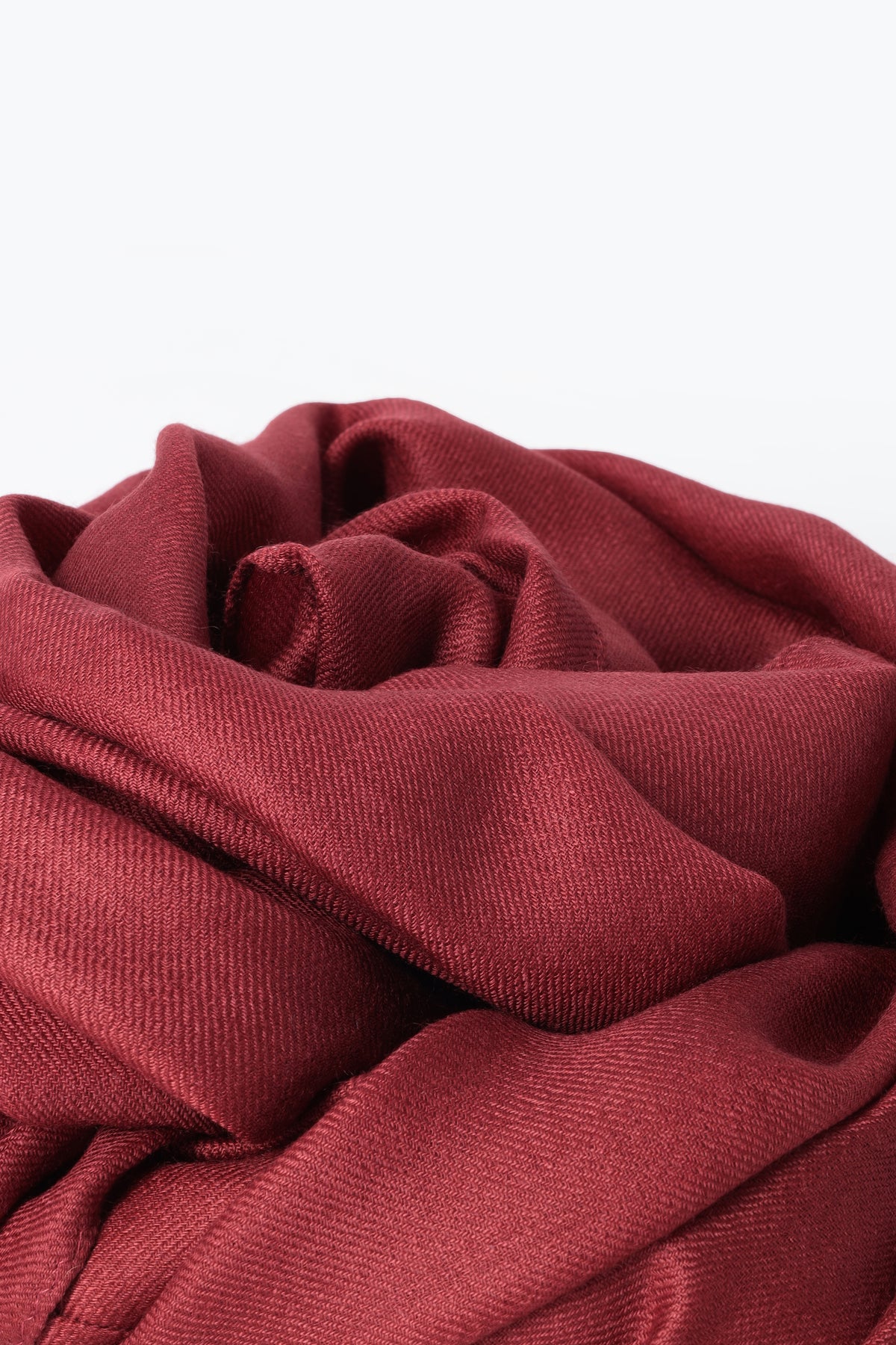 Raspberry Cashmere Throw Raspberry cashmere stole | Piacenza 1733