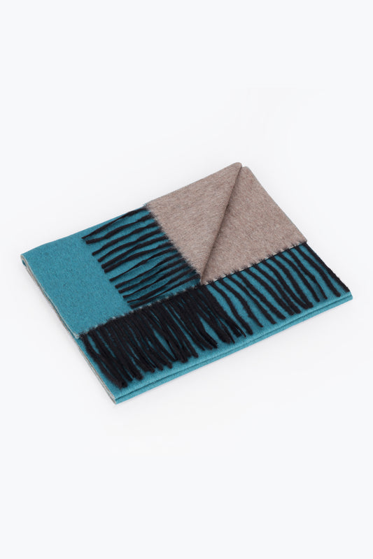 Double-knit silk and cashmere scarf in navy blue and dove grey - Embroidery | PIACENZA 1733