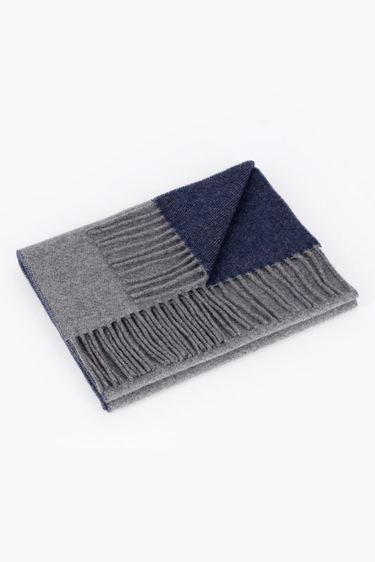 Double cashmere scarf in grey and blue - Double-Sided Cashmere Scarves | PIACENZA 1733
