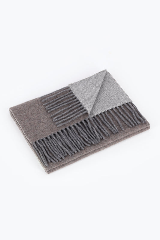 Double cashmere scarf in dove grey and grey - Double-Sided Cashmere Scarves | PIACENZA 1733
