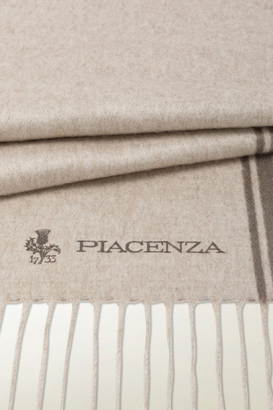 Sciarpa double Seta e Cashmere con ricamo - Sciarpe e Stole in Seta e Cashmere | PIACENZA 1733