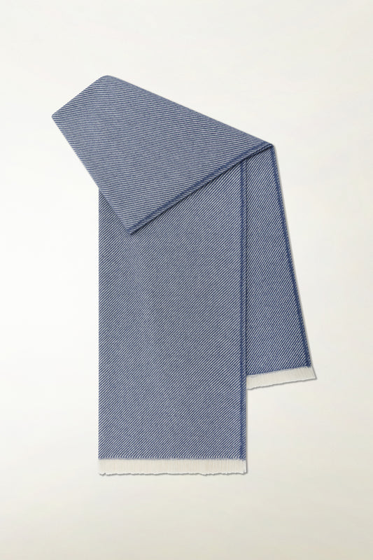 Cashmere scarf with diagonal stripes