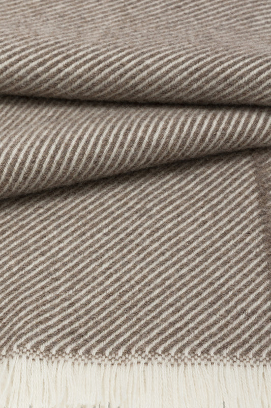 Cashmere scarf with diagonal stripes - Winter Accessories | PIACENZA 1733