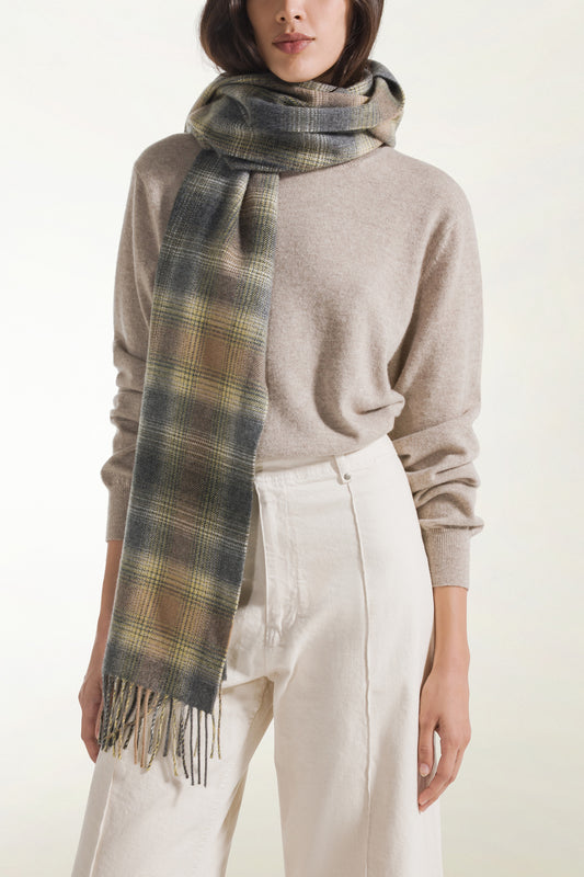 Cashmere tartan scarf