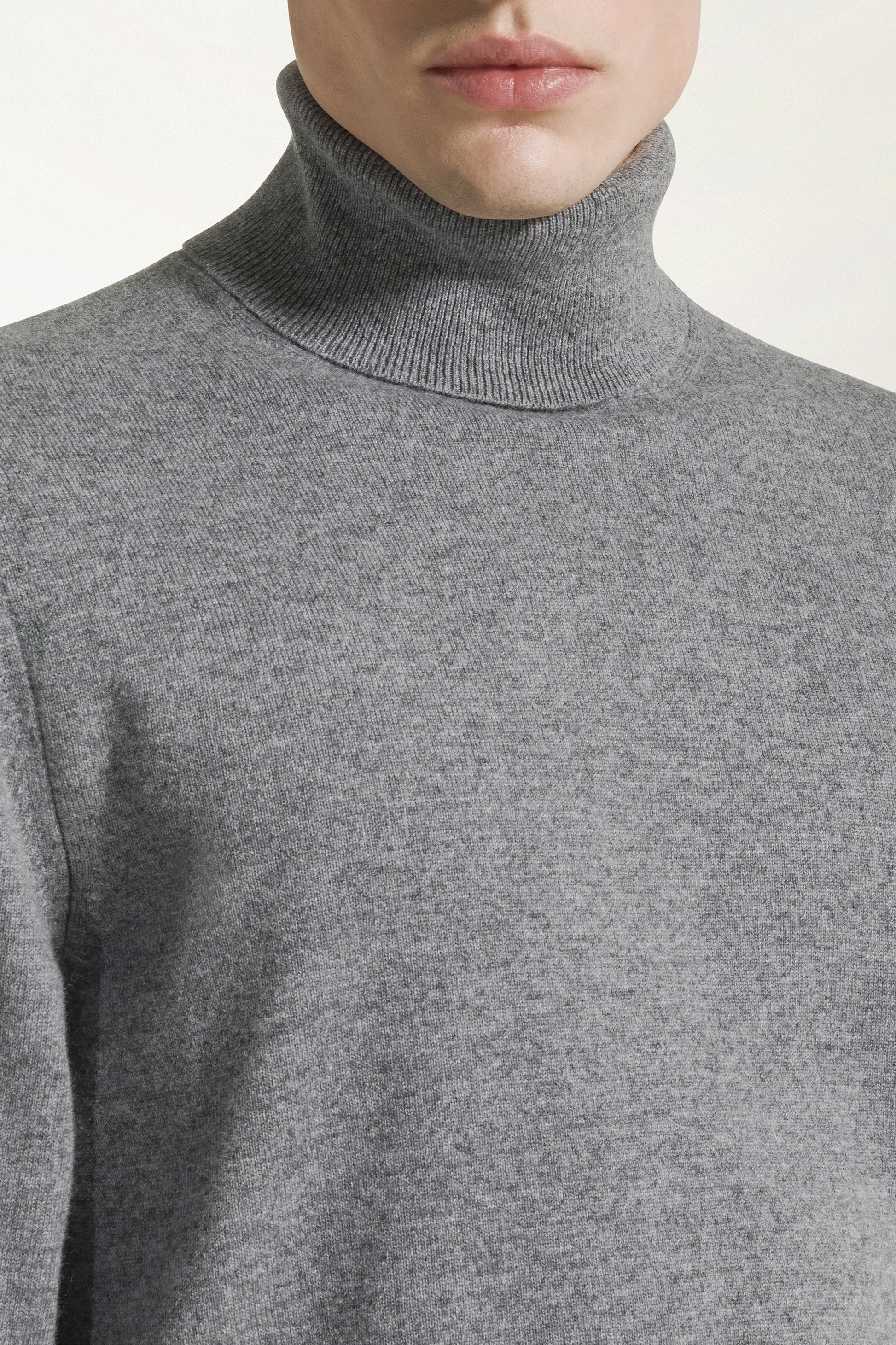 Gray cashmere turtleneck | PIACENZA 1733