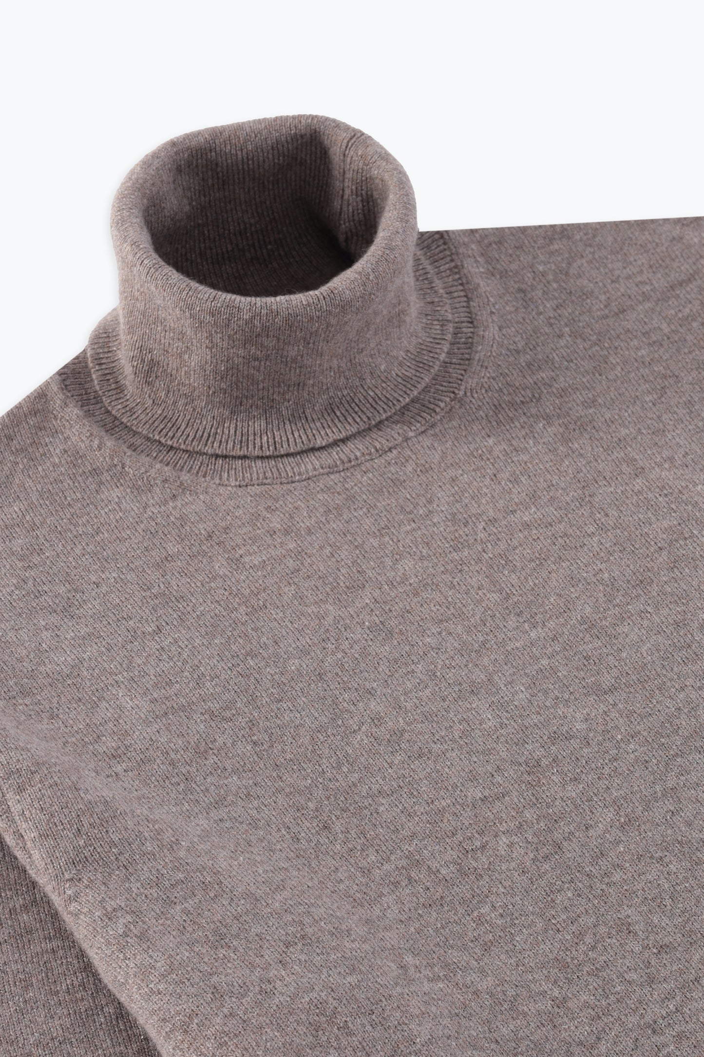 DOLCEVITA IN CASHMERE NOCCIOLA