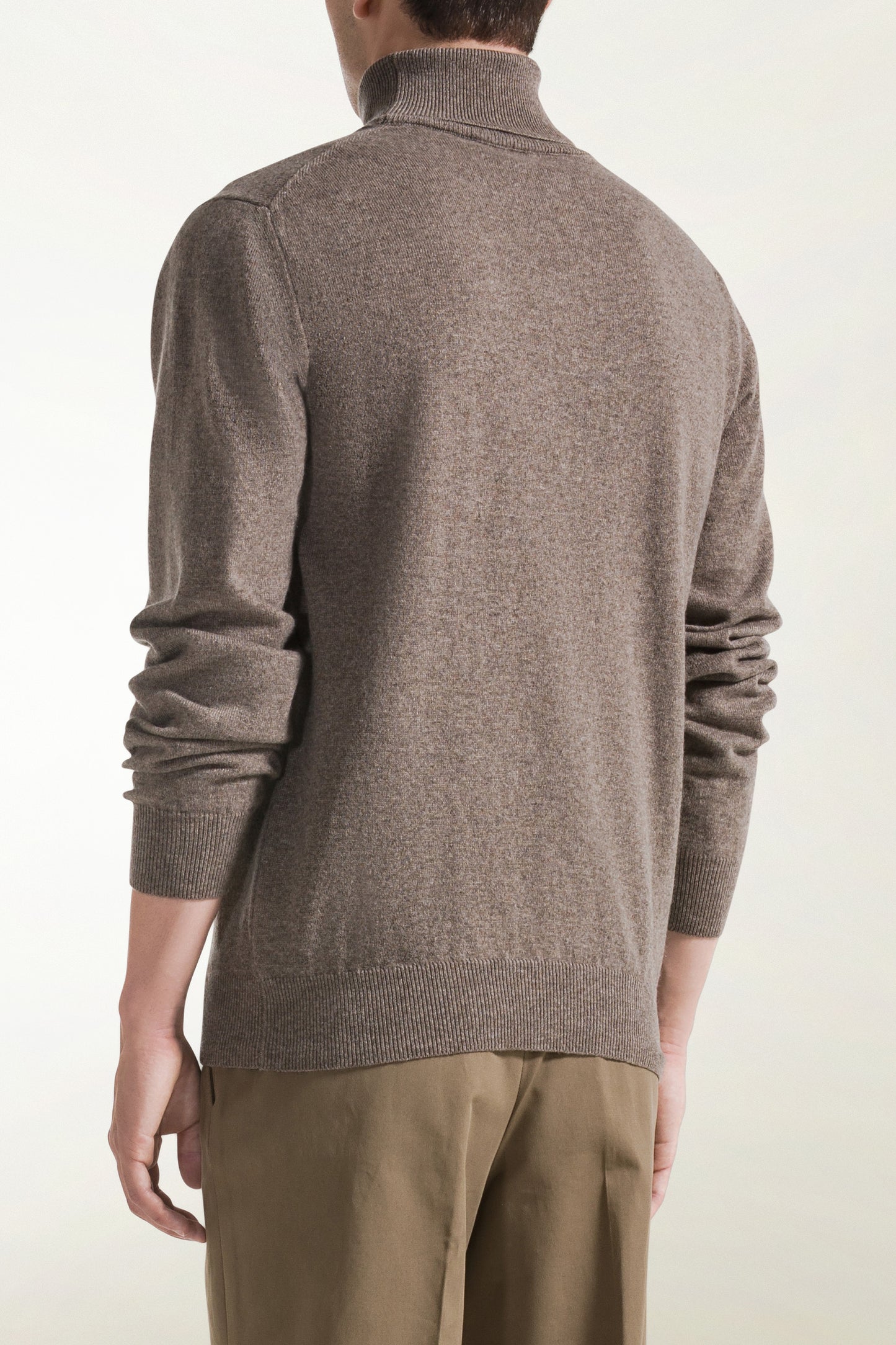 Hazelnut-colored cashmere turtleneck