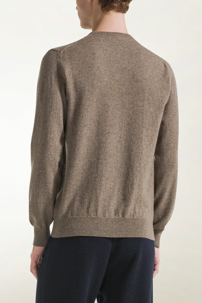 Hazelnut-colored cashmere crewneck | PIACENZA 1733