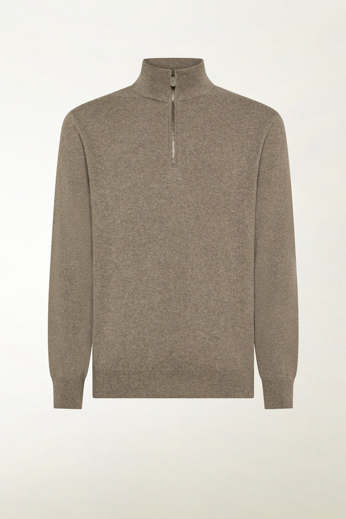 Hazelnut-colored cashmere zip-up turtleneck