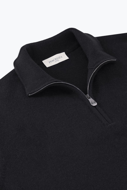 BLACK ZIP TURTLENECK