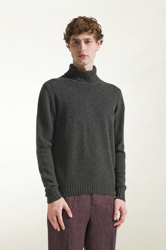 Anthracite cashmere turtleneck