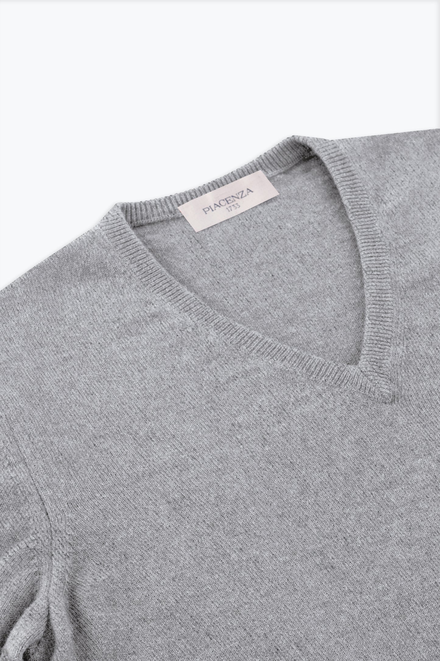 SCOLLO V GRIGIO