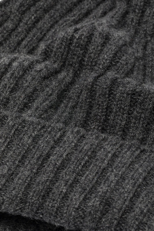 Charcoal-colored cashmere hat - Products | PIACENZA 1733