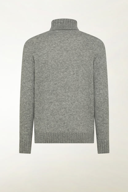 Light gray cashmere and silk turtleneck