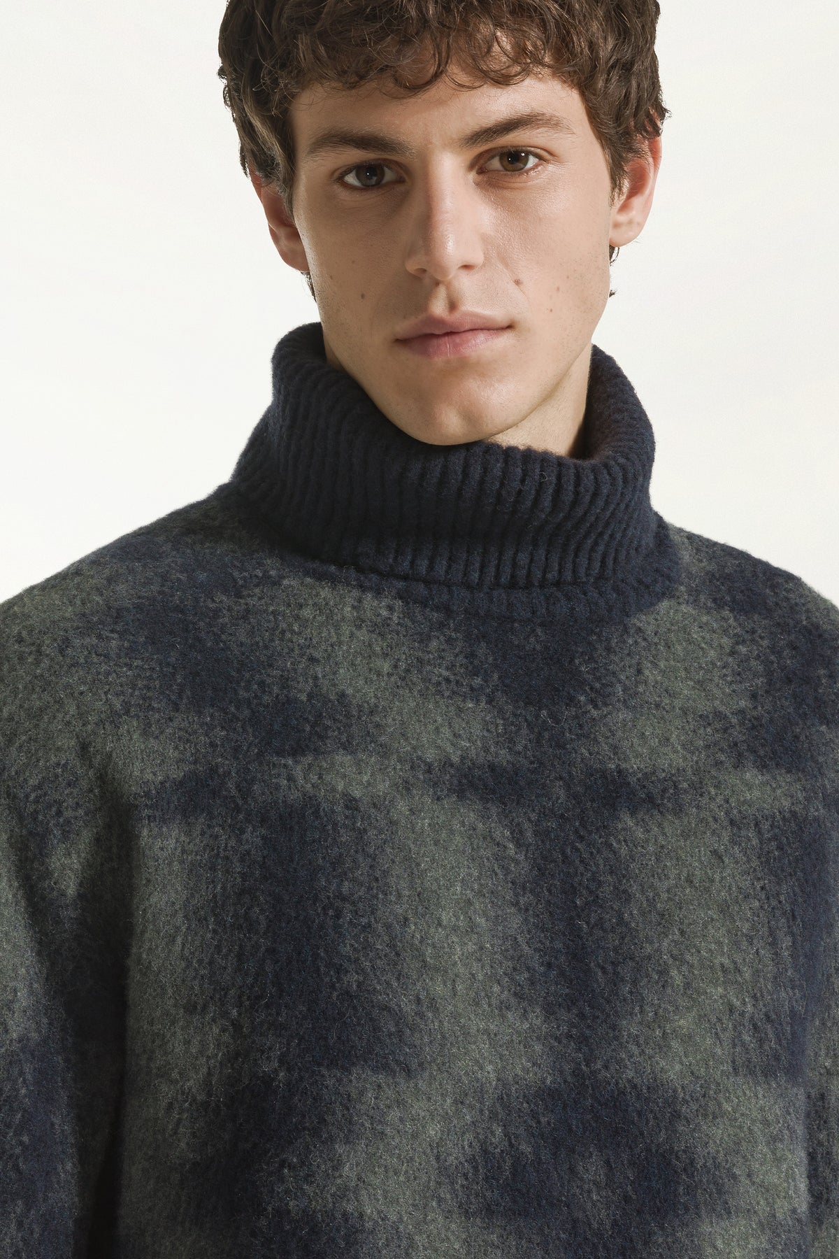 Navy blue wool turtleneck