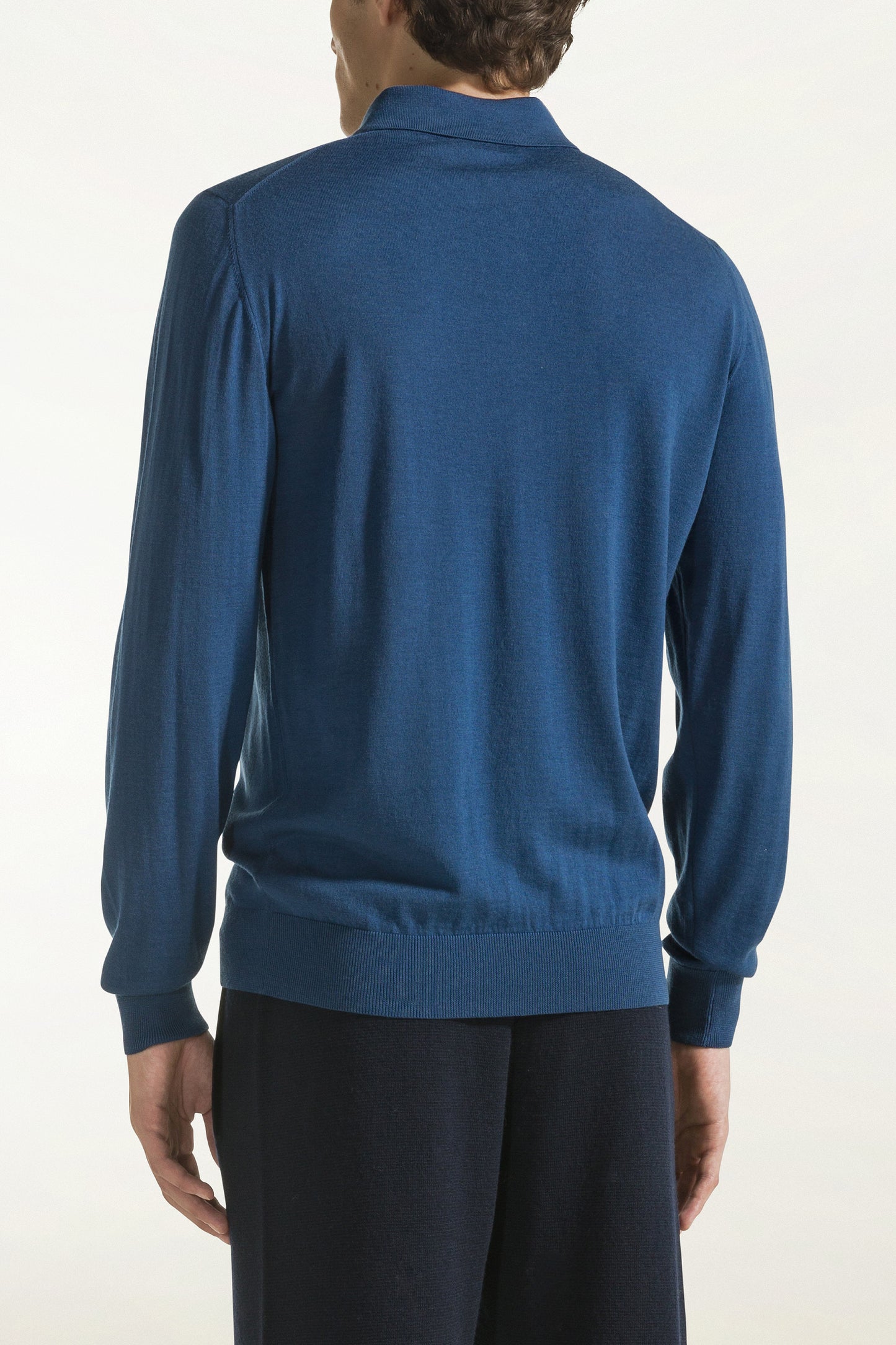Lightweight merino wool polo shirt in jeans blue