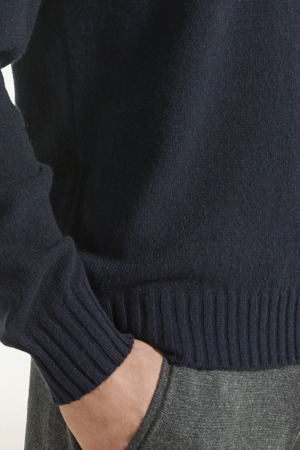 Navy blue cashmere crew neck