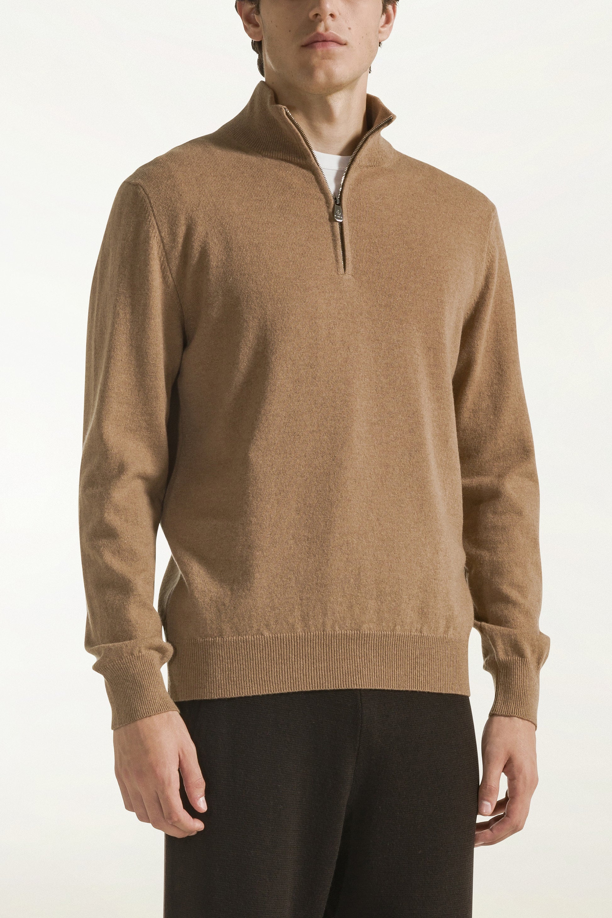Camel-colored cashmere zip-up turtleneck | PIACENZA 1733
