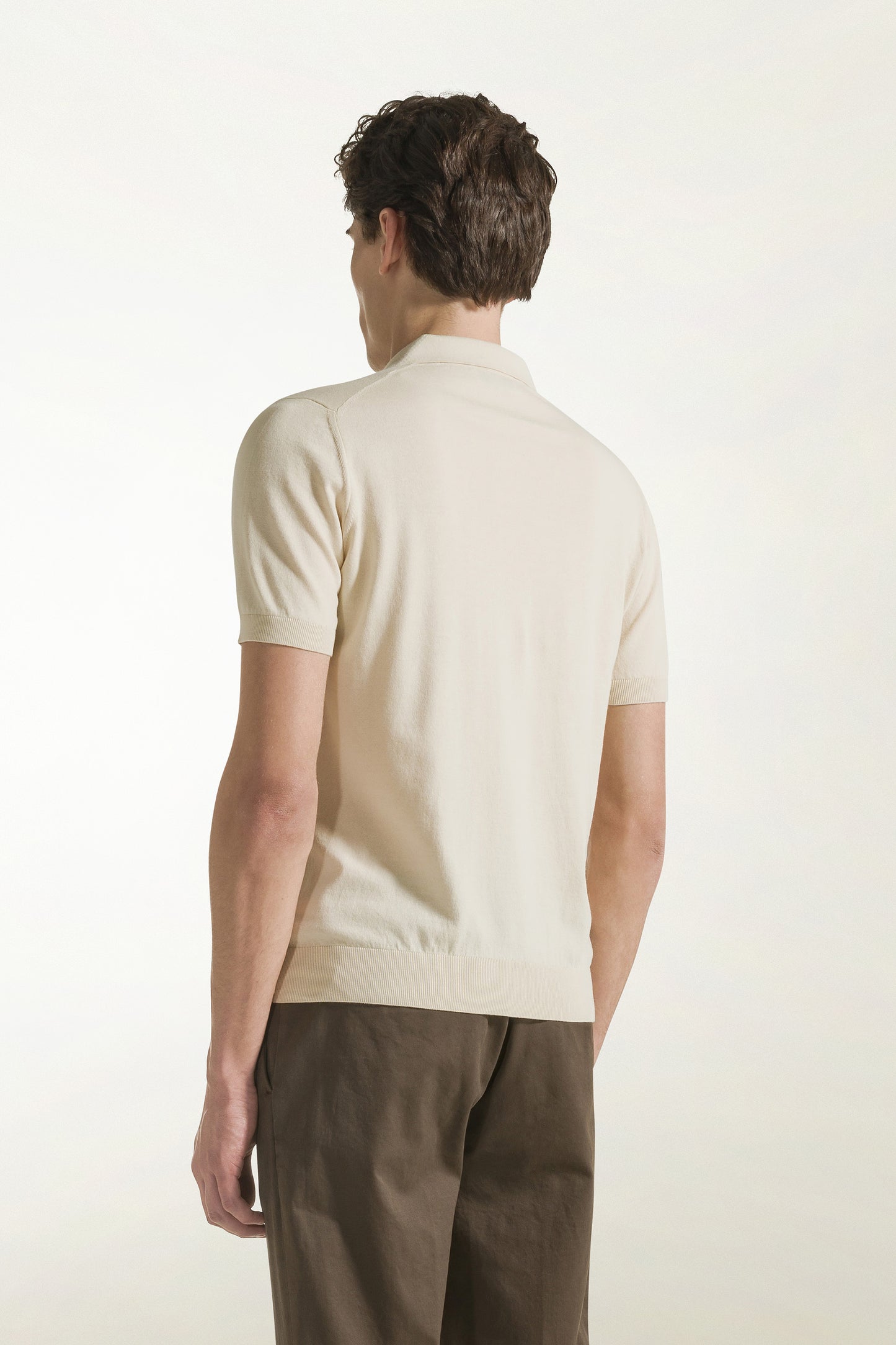 Cream-colored cotton polo shirt