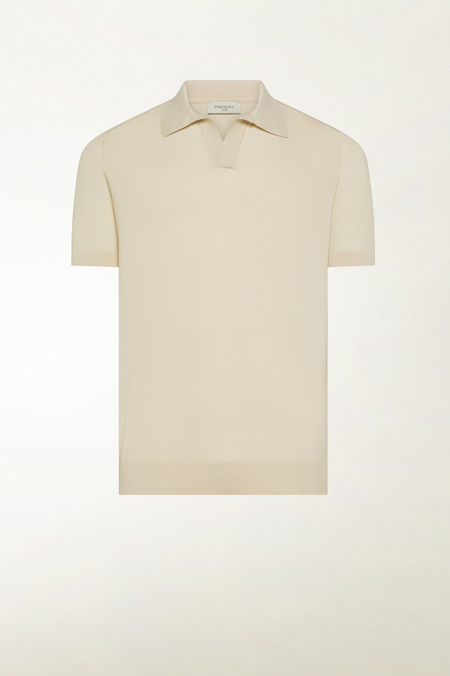 Cream-colored cotton polo shirt