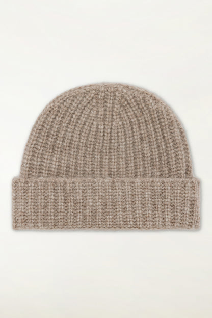Natural-coloured baby alpaca and wool beanie | PIACENZA 1733