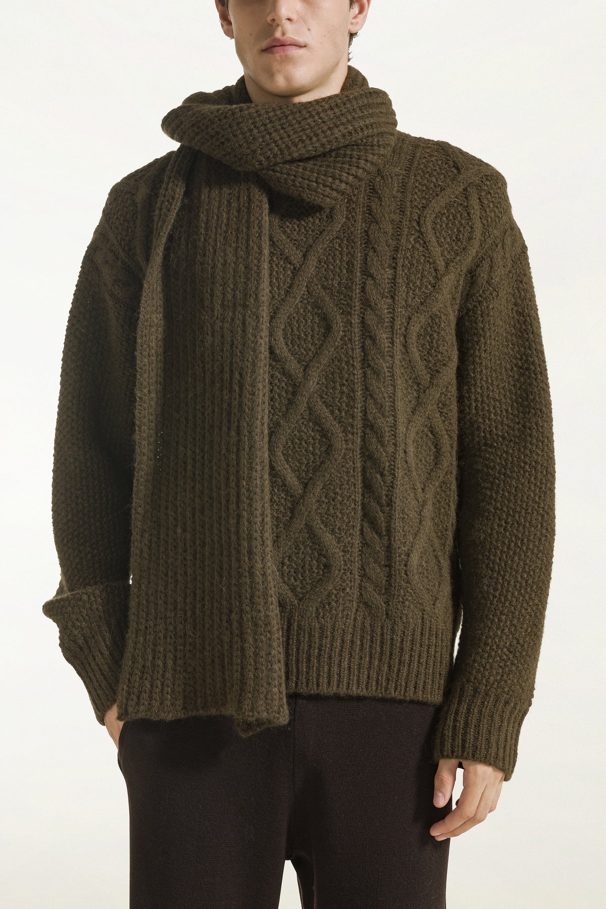 Moss green baby alpaca and wool scarf
