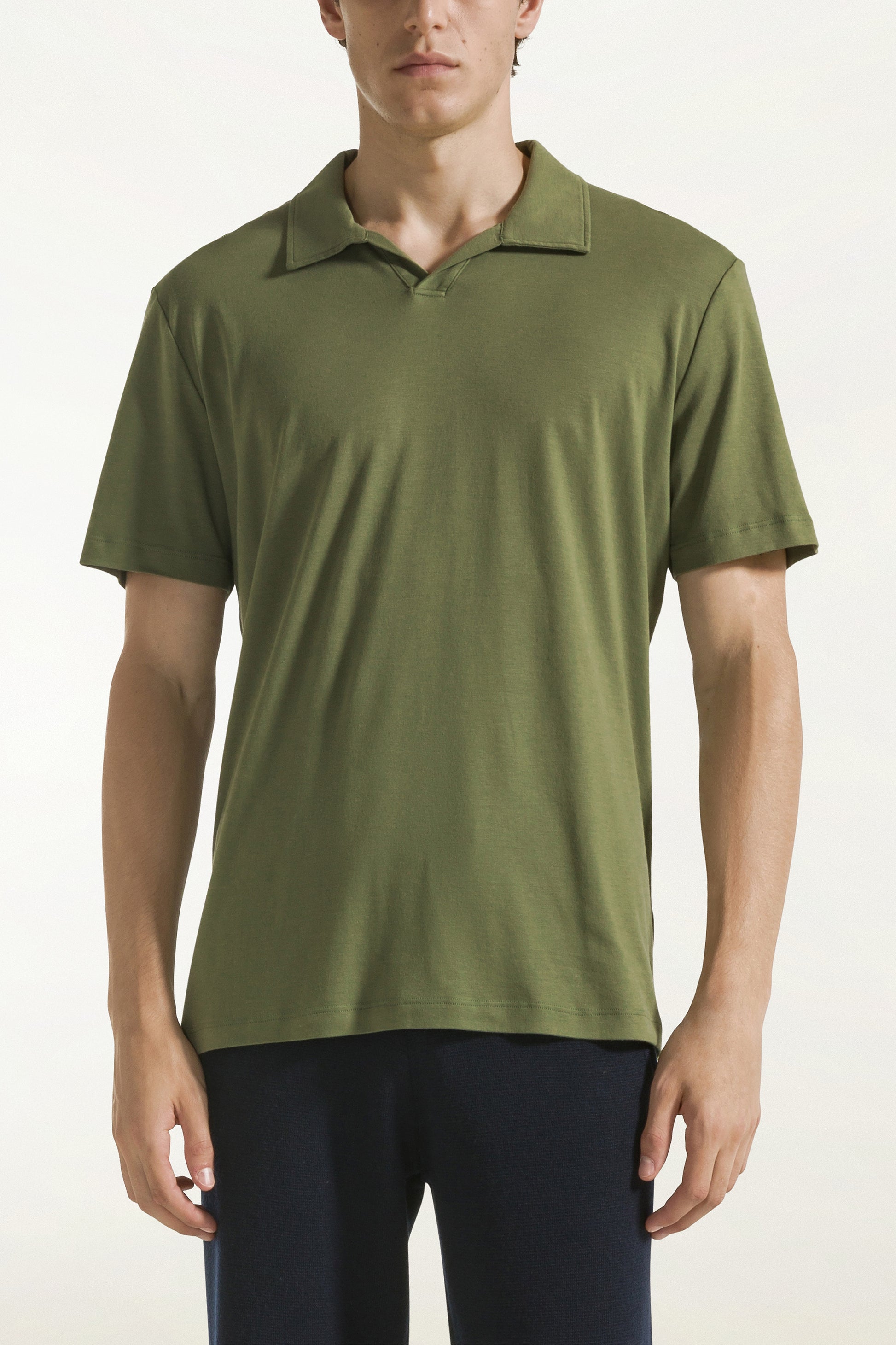 Buttonless short-sleeved polo shirt in blue | PIACENZA 1733